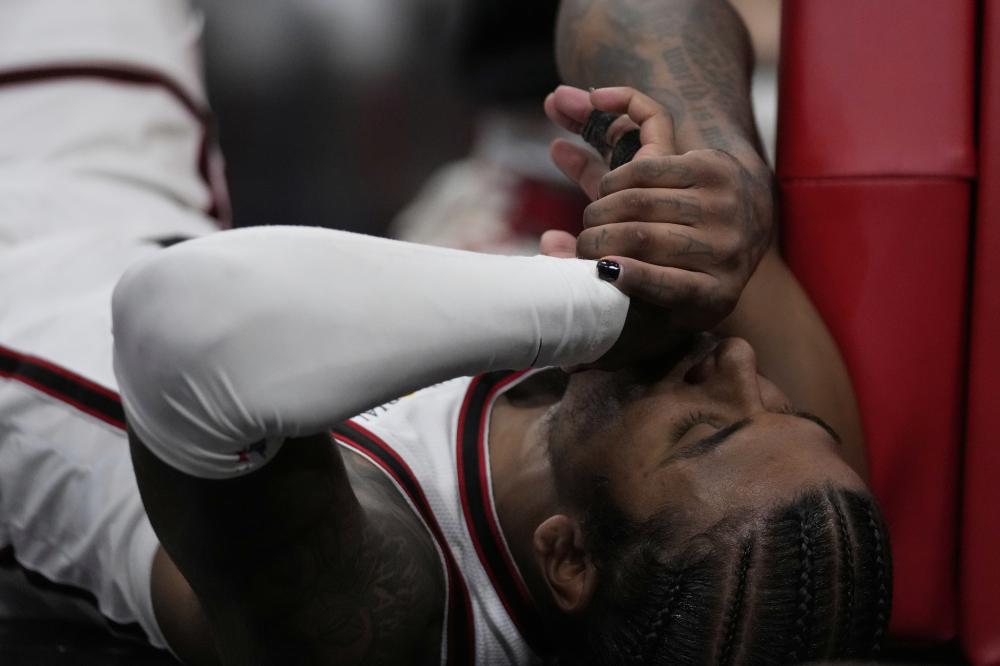 甚至进一步 甚至进一步