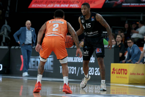 三大魔咒困 三大魔咒困