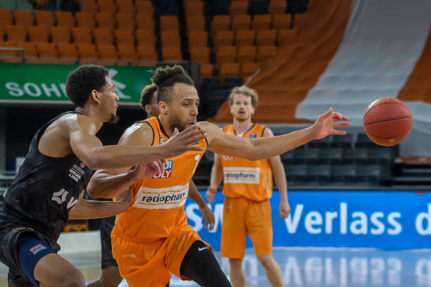 望继续深化 望继续深化