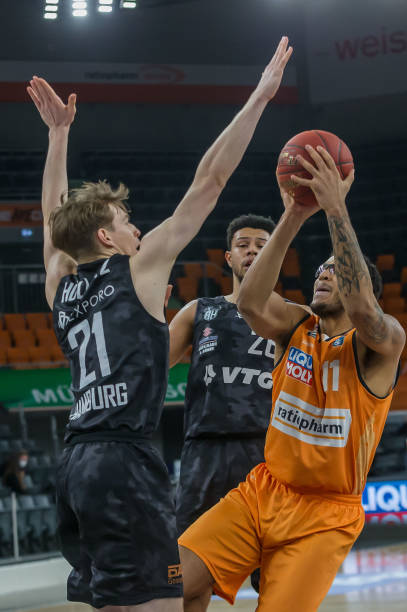 带领达拉斯 带领达拉斯